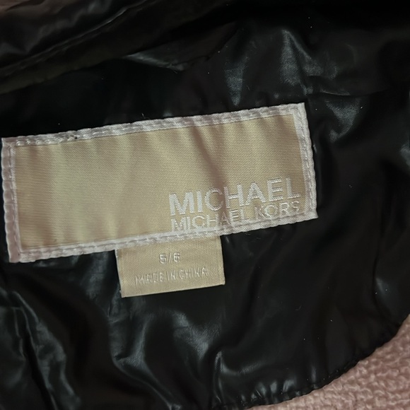 Michael Kors Size 5/6 black pink fur warm coat in good condition 🎀 - Picture 2 of 7